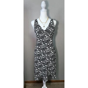 Express Floral sleeveless dress size 5/6 Black And White Knee Length Y2K casual